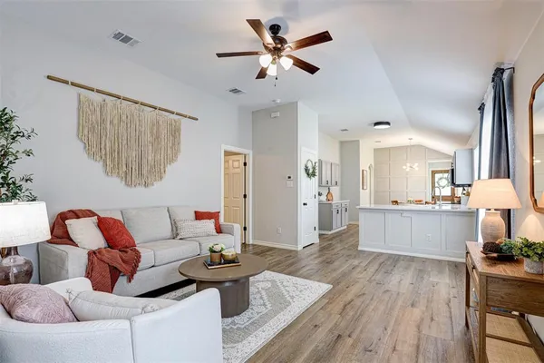 $325,000 | 11901 Brown Fox Drive, Fort Worth, TX 76244