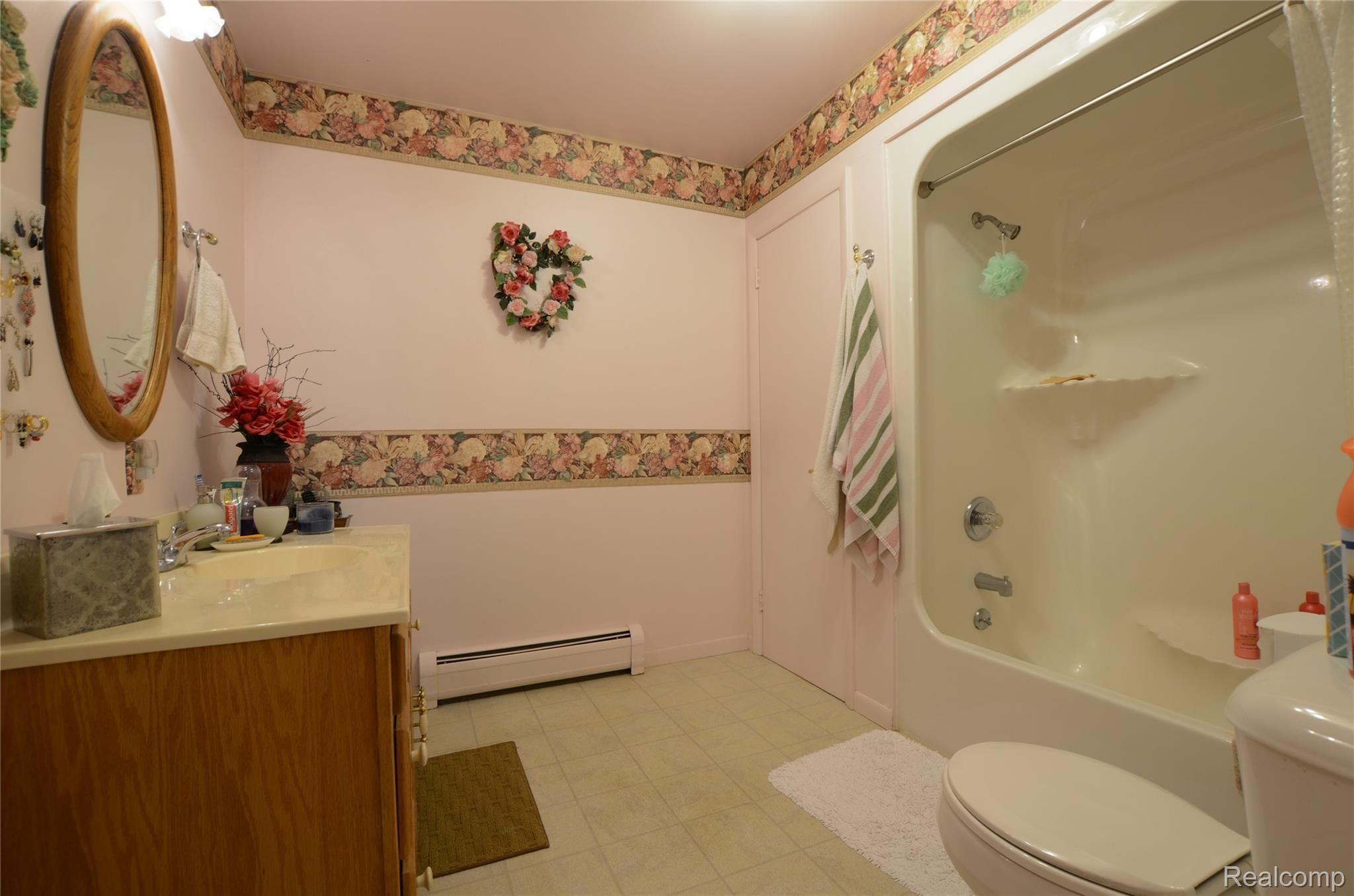 373 East Millington Road Mayville, MI 48744 - Photo 23 of 34 DSC_8606.JPG