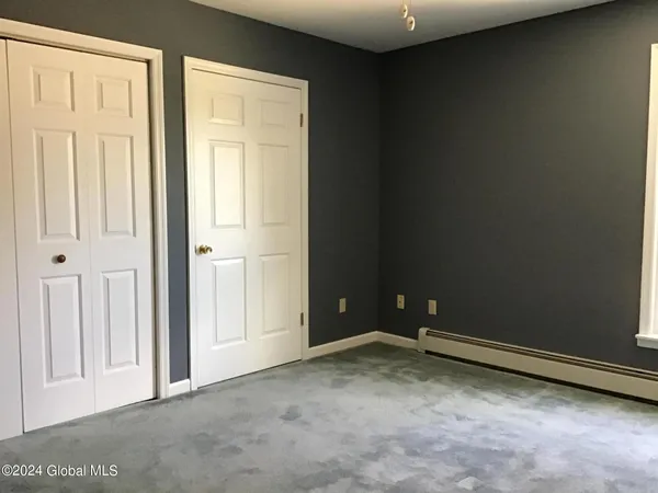 $1,600 | 16 Krieger Lane, Brunswick, NY 12180