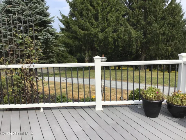 $1,700 | 16 Krieger Lane, Brunswick, NY 12180