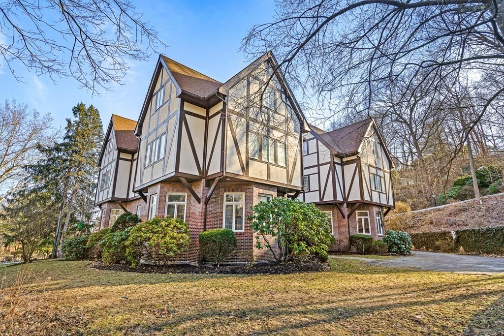 3 Myopia Road Winchester, MA 01890 - Photo 38 of 39 front view of a building