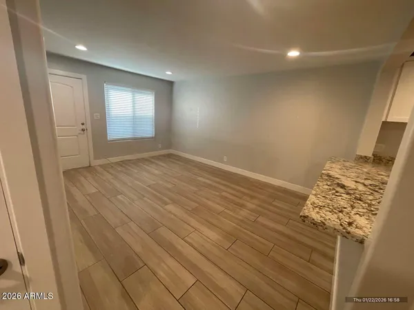 $1,700 | 4843 East Cambridge Avenue, Unit 10, Phoenix, AZ 85008