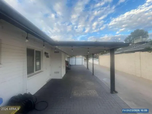 $1,700 | 4843 East Cambridge Avenue, Unit 10, Phoenix, AZ 85008