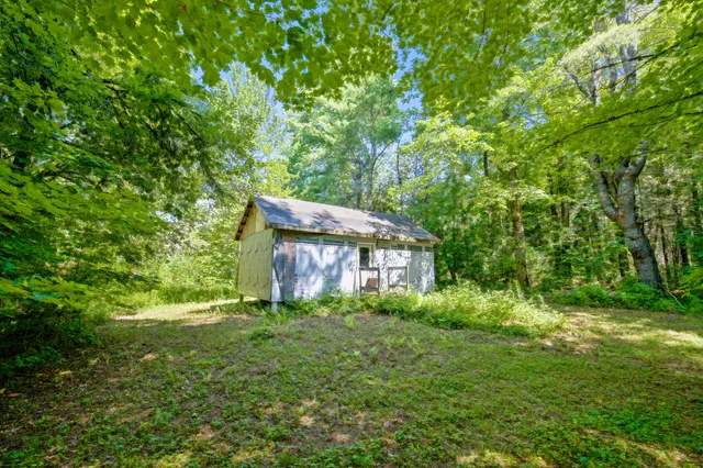 $84,999 | 1149 Avenue Road, Exeter, ME 04435