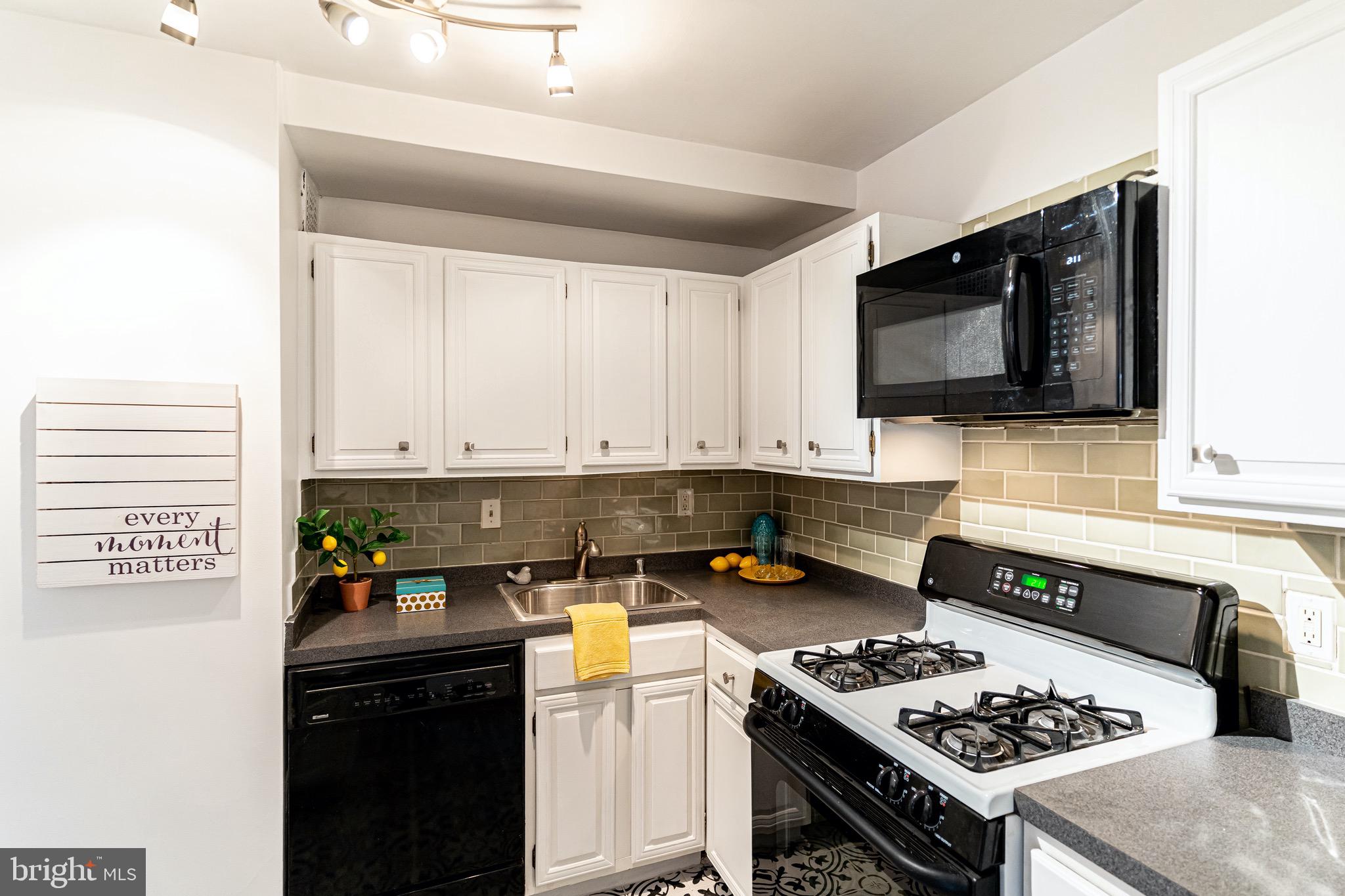 3900 Tunlaw Road Northwest, Unit 501 Washington, DC 20007 - Photo 20 of 47