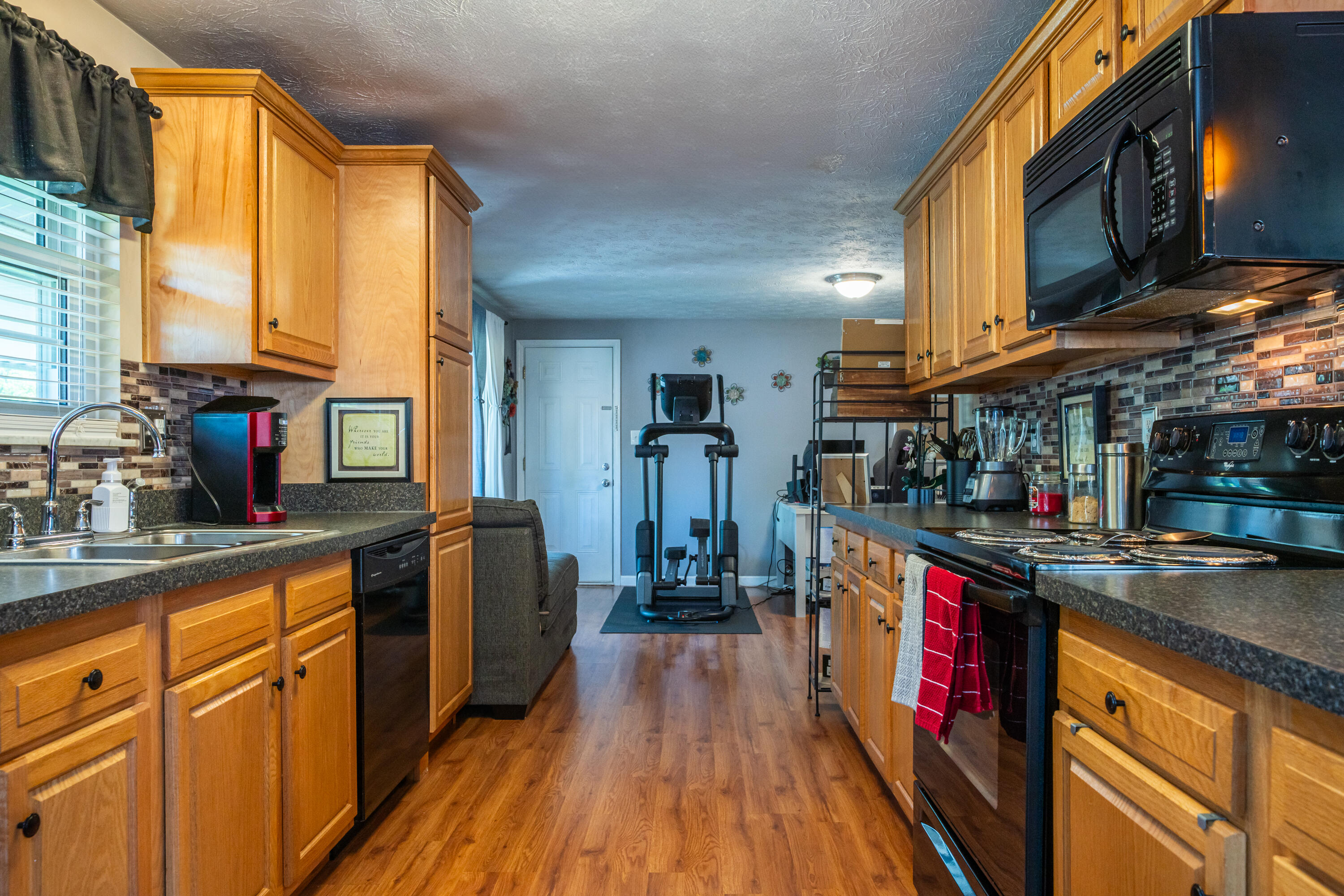 4537 Powell Road Dayton, OH 45424 - Photo 16 of 60