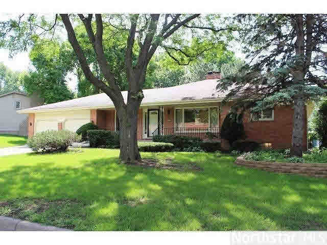 2673 Forest Dale Road New Brighton, MN 55112 - Photo 3 of 3 Gallery Image 3