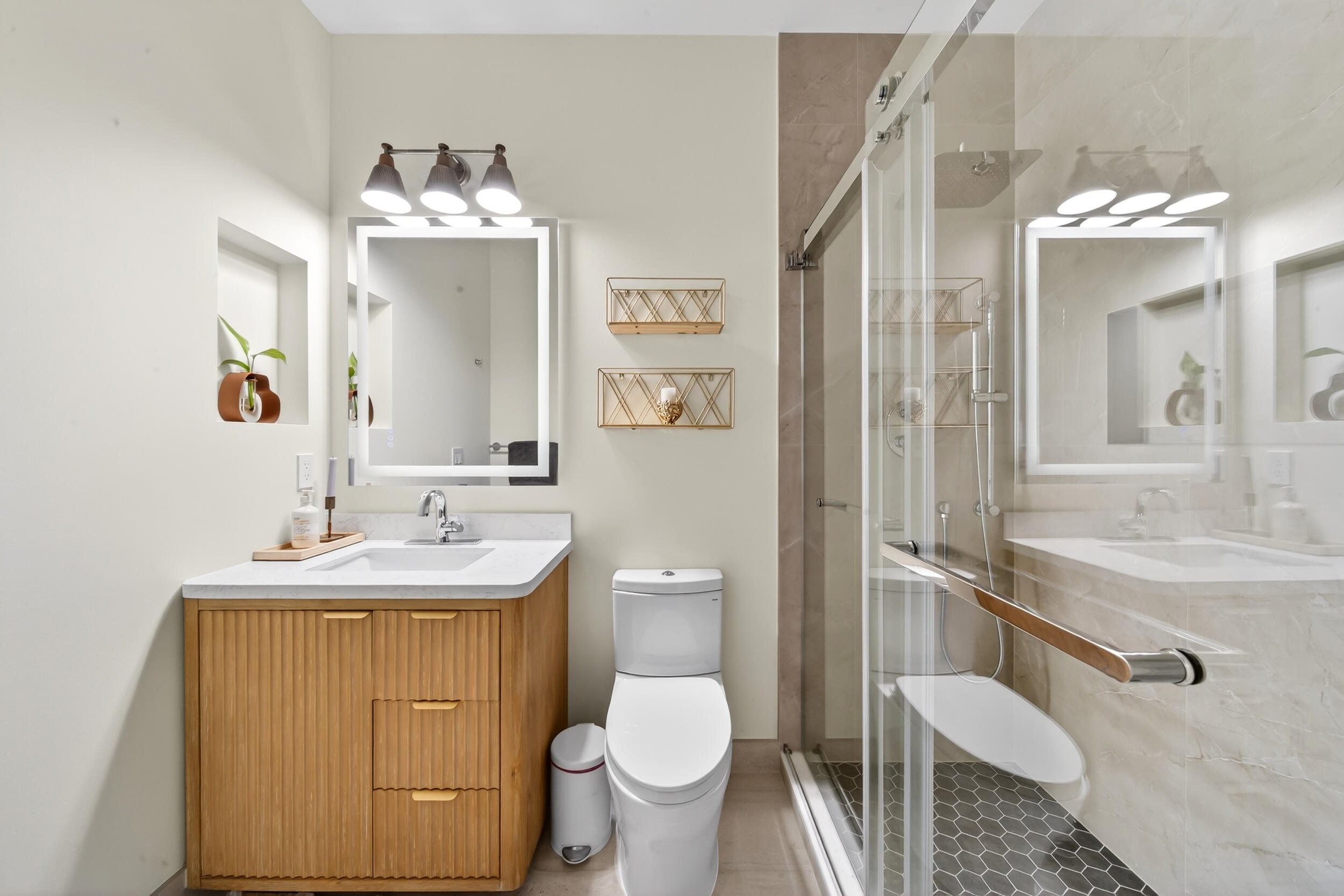 16829 Newark Bay Road Delray Beach, FL 33446 - Photo 47 of 78 4th Bathroom