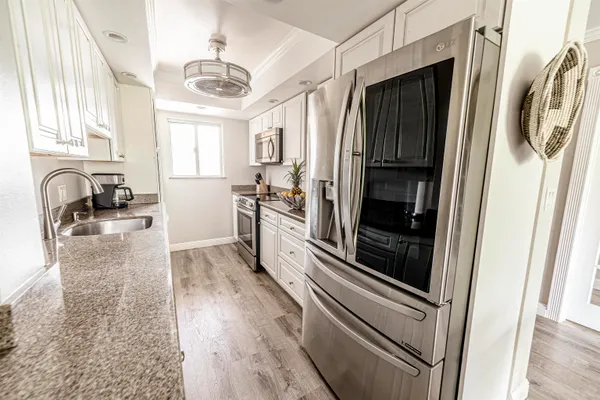 $1,300,000 | 760 South Kihei Road, Unit 202, Kihei, HI 96753