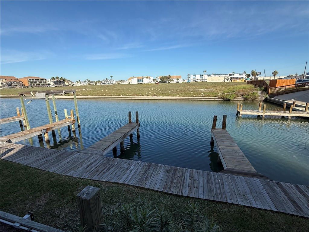 14428 Compass Street, Unit 101 Corpus Christi, TX 78418 - Photo 14 of 16 a view of a ocean from a balcony