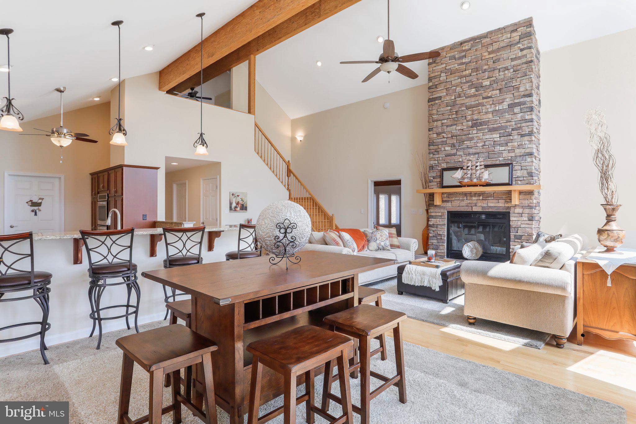 342 Moundbuilder Loop Hedgesville, WV 25427 - Photo 13 of 81 Beautiful 3/4" Oak Wood Floors throughout home!