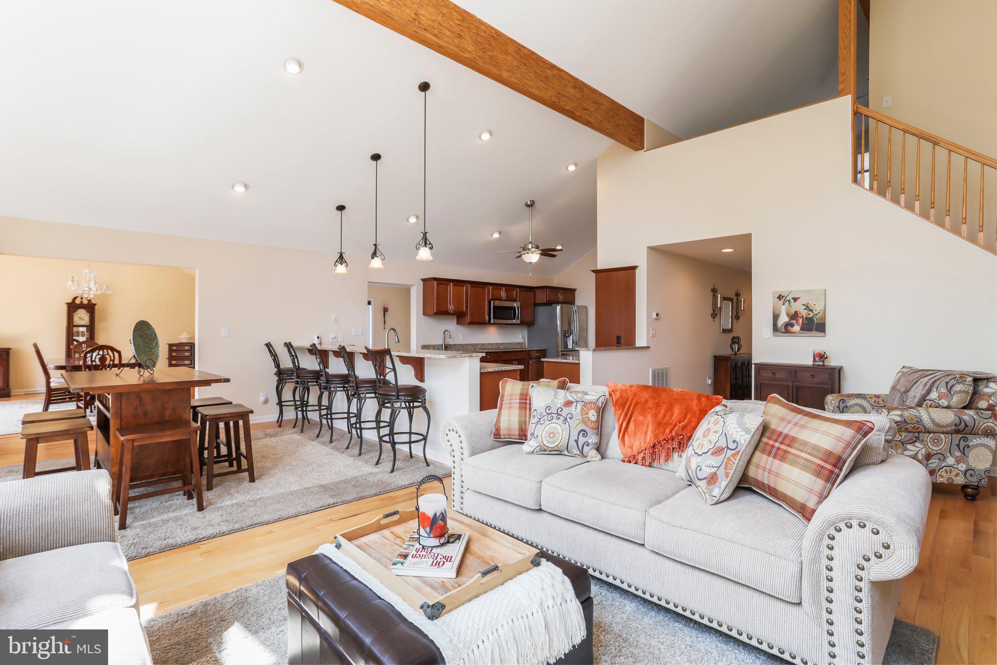 342 Moundbuilder Loop Hedgesville, WV 25427 - Photo 9 of 81 Plenty of Space for you & your guests to stay!