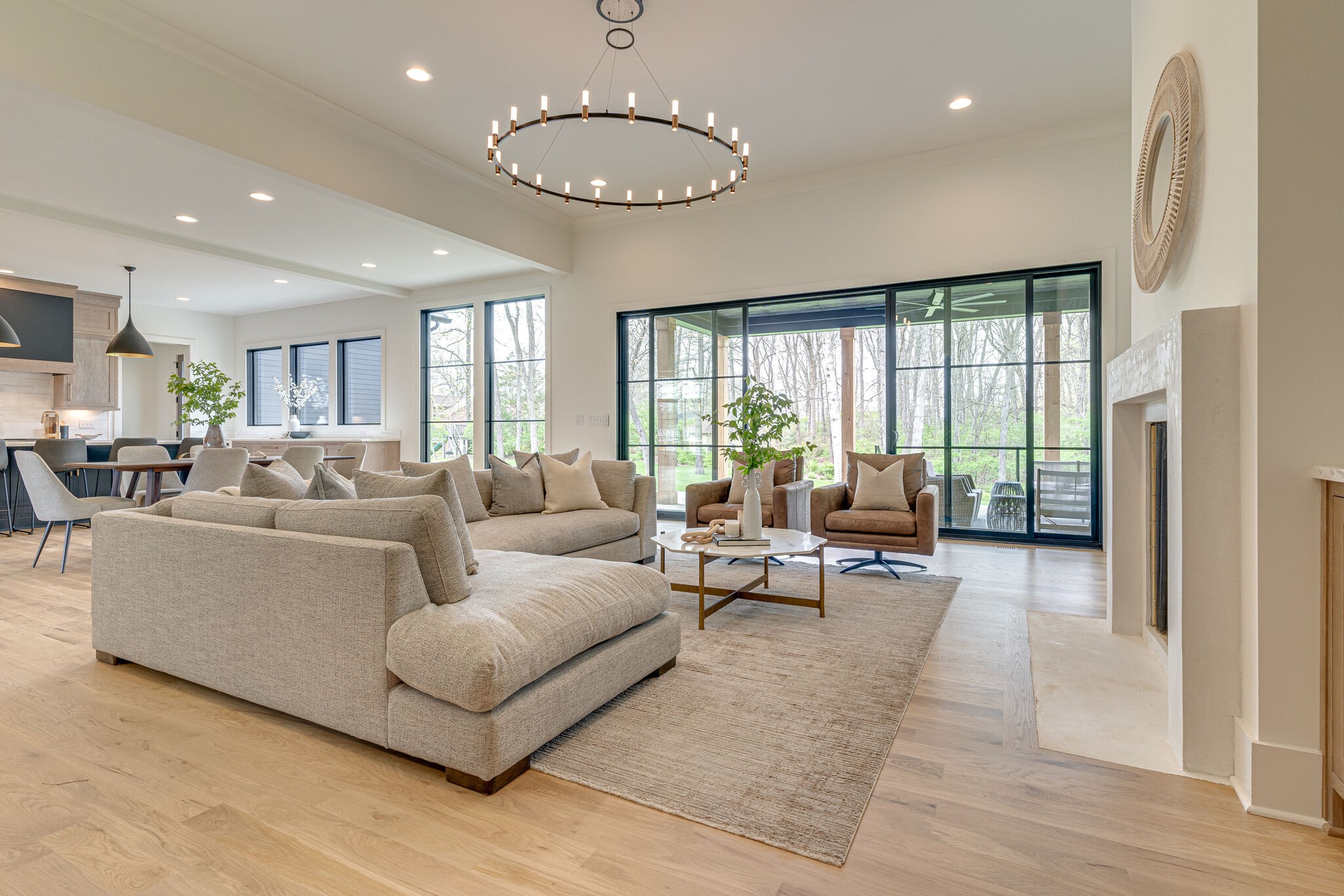 6212 Hickory Valley Road Nashville, TN 37205 - Photo 17 of 41 a living room with furniture and a large window
