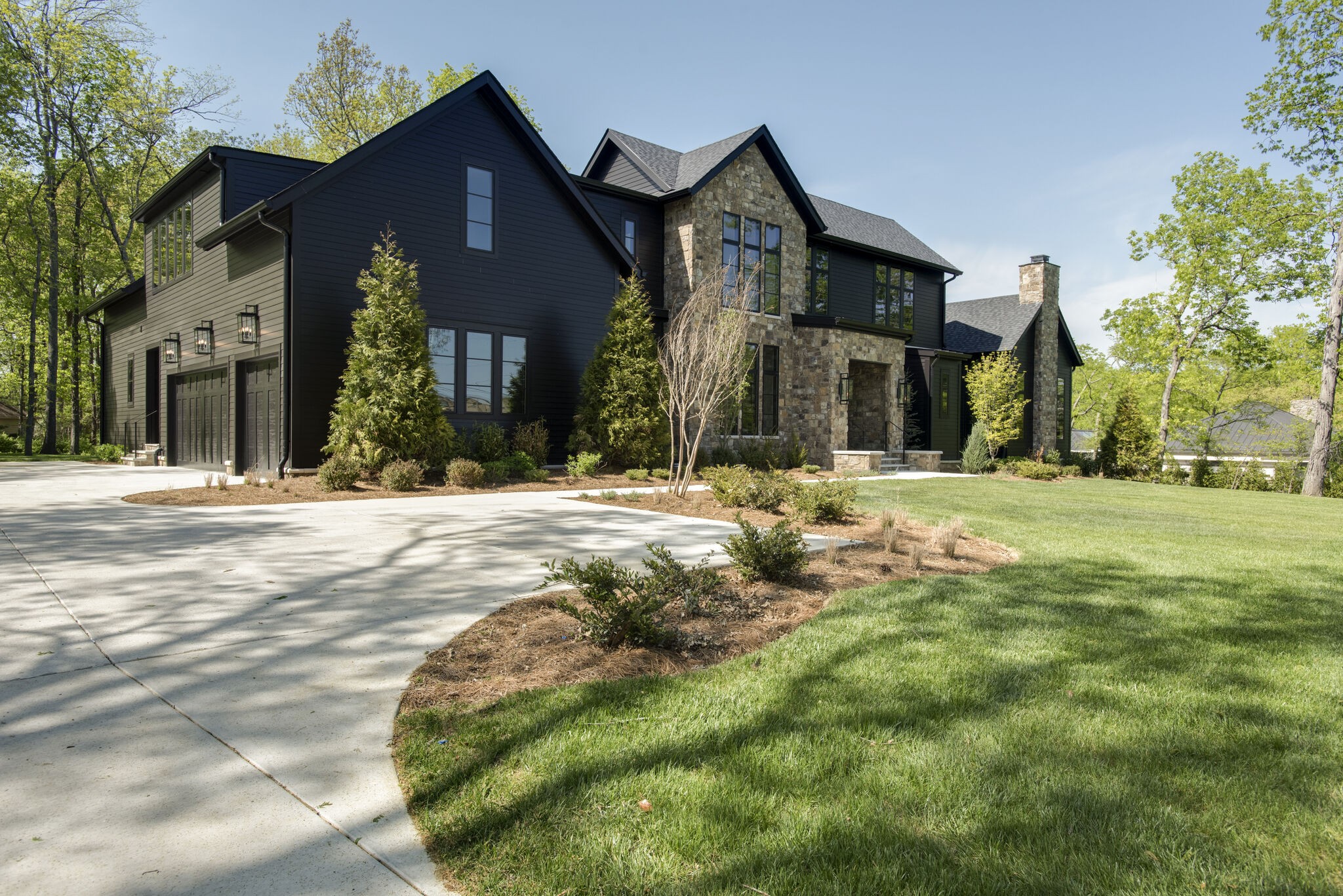 6212 Hickory Valley Road Nashville, TN 37205 - Photo 2 of 41 a view of a house with a yard