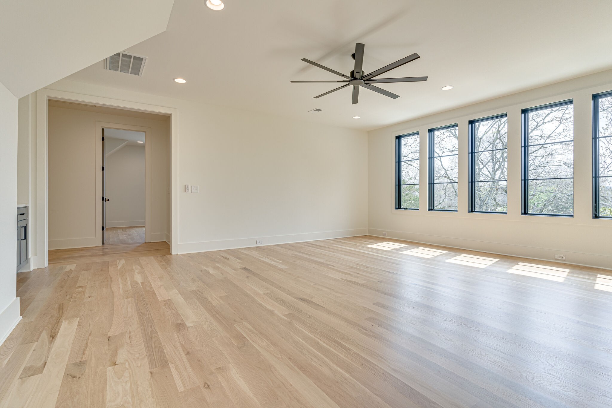 6212 Hickory Valley Road Nashville, TN 37205 - Photo 34 of 41