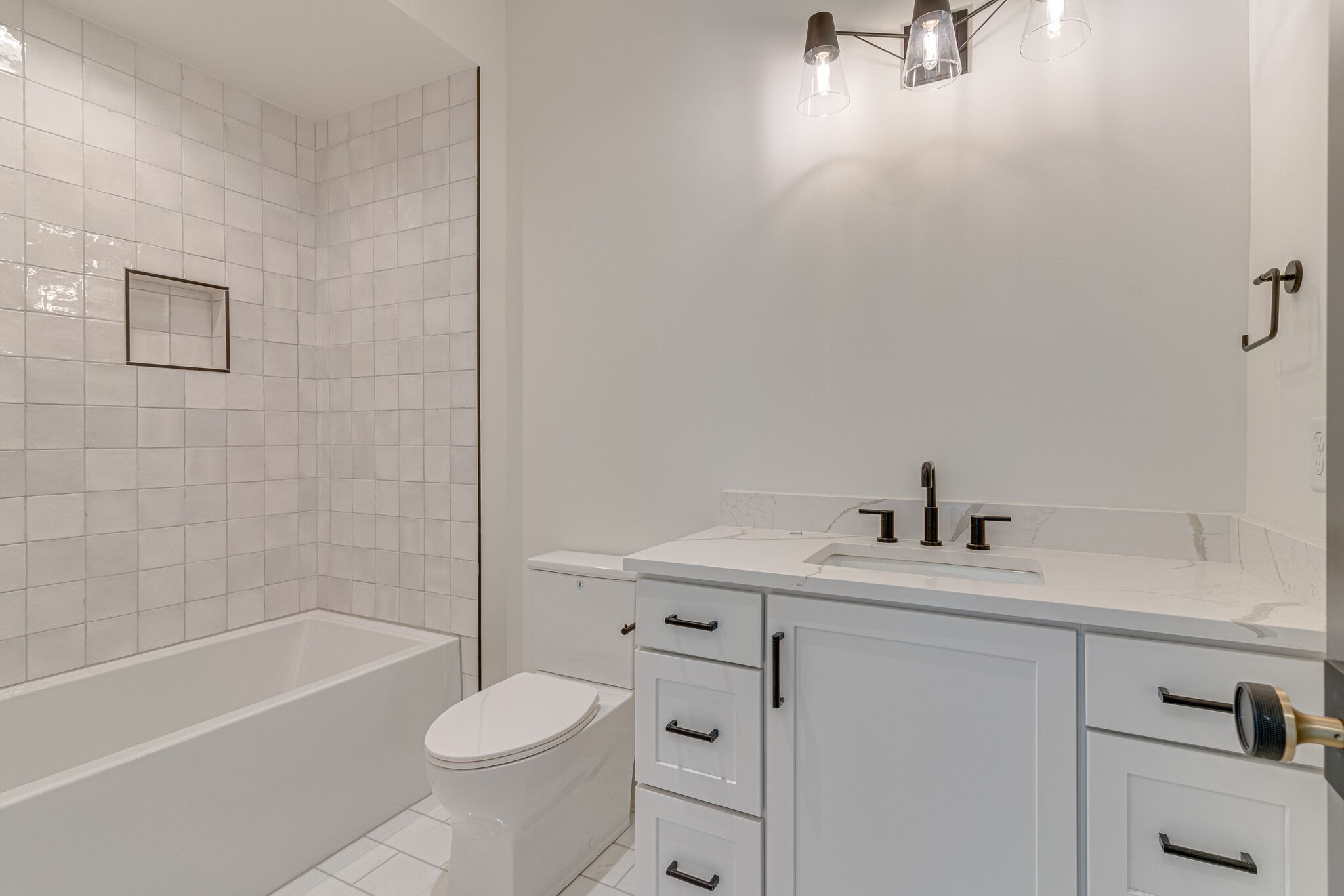 6212 Hickory Valley Road Nashville, TN 37205 - Photo 37 of 41