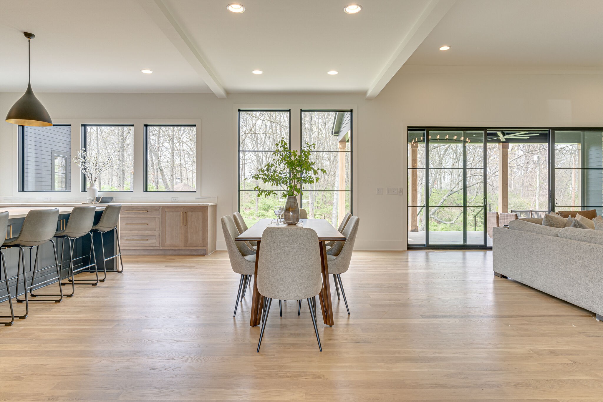 6212 Hickory Valley Road Nashville, TN 37205 - Photo 9 of 41