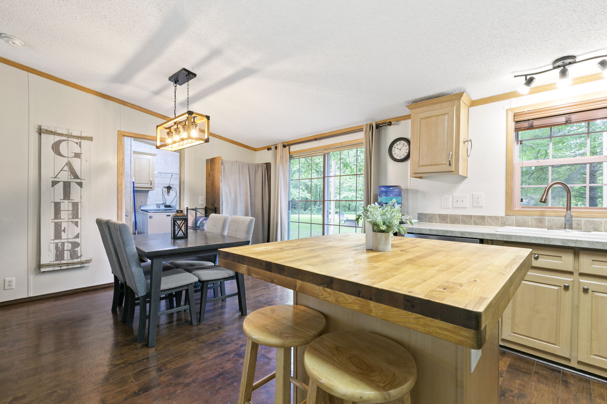 6034 Rocky Hill Road Spencer, IN 47460 - Photo 12 of 39