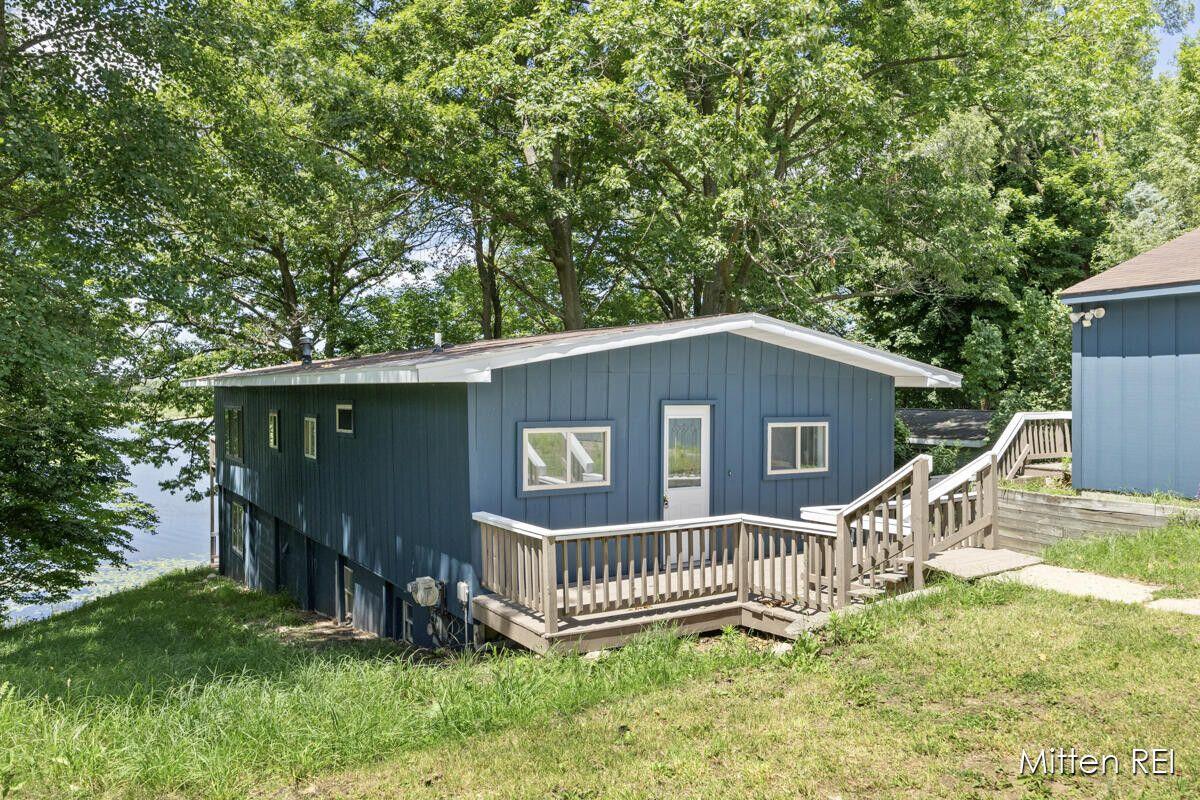 13029 East Heights Road Remus, MI 49340 - Photo 4 of 24