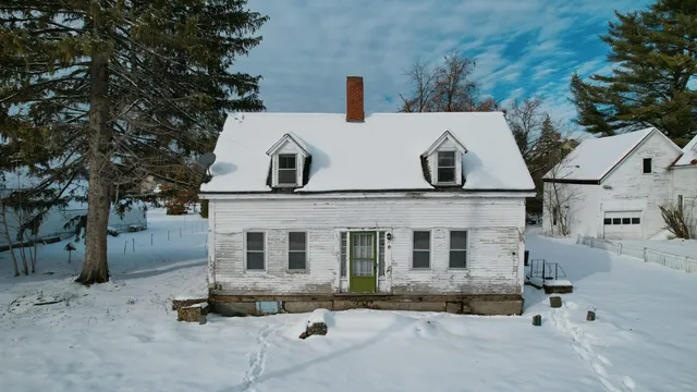 $145,000 | 12 Main Street, Porter, ME 04068