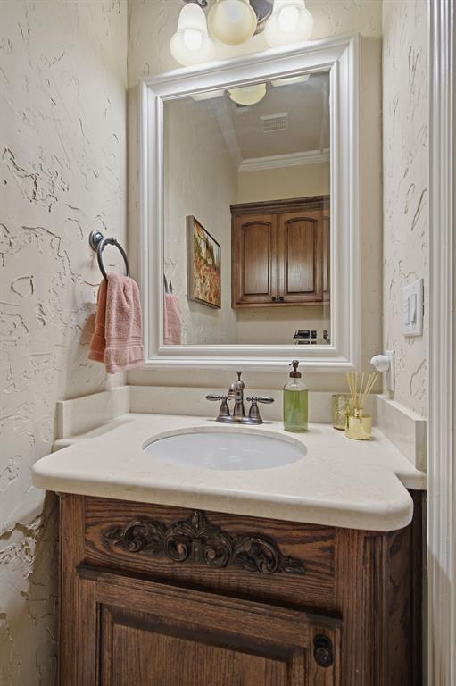 728 Rockingham Drive Irving, TX 75063 - Photo 23 of 40