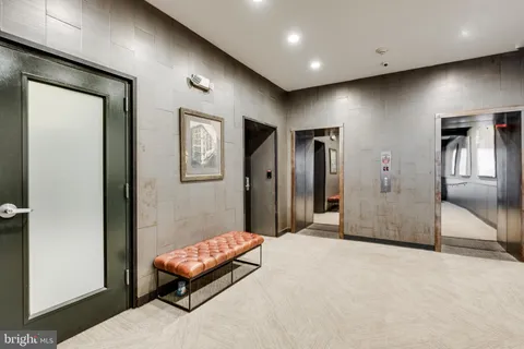 $598,000 | 105 South 12th Street, Unit 402, Philadelphia, PA 19107