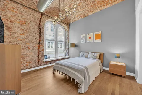 $598,000 | 105 South 12th Street, Unit 402, Philadelphia, PA 19107