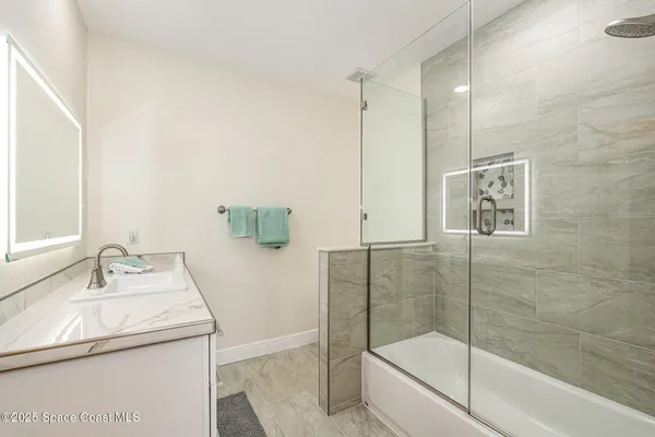 $3,300 | 333 North Atlantic Avenue, Unit 207, Cocoa Beach, FL 32931