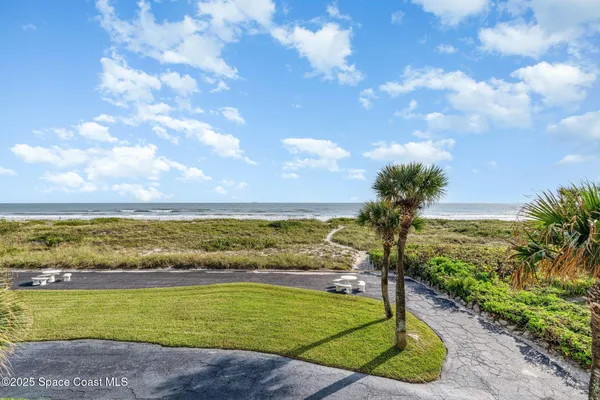 $3,300 | 333 North Atlantic Avenue, Unit 207, Cocoa Beach, FL 32931