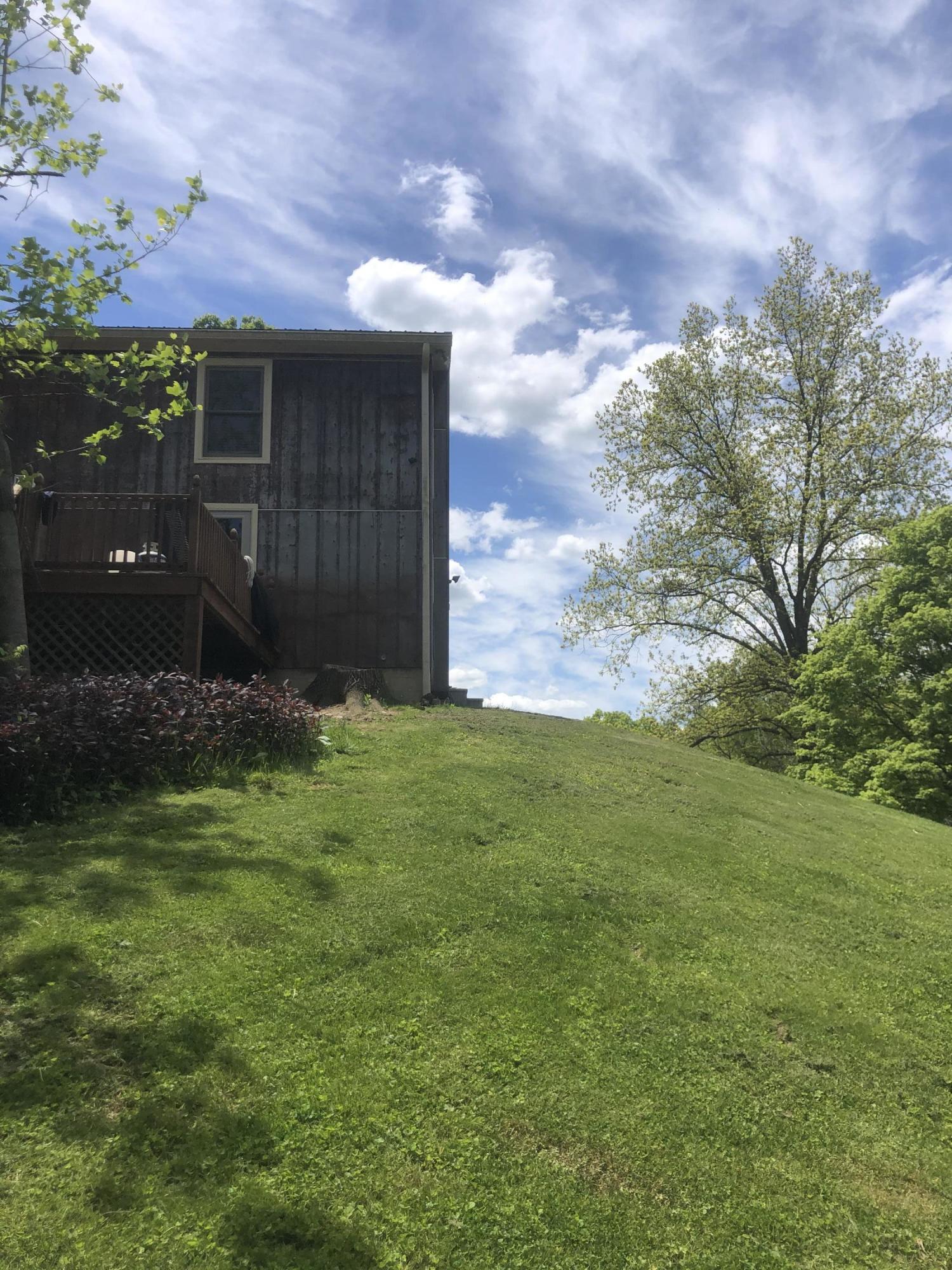 7510 Bybee Road Winchester, KY 40391 - Photo 10 of 61 AE49BD1E-808C-4743-AF8A-2289B078C0F3