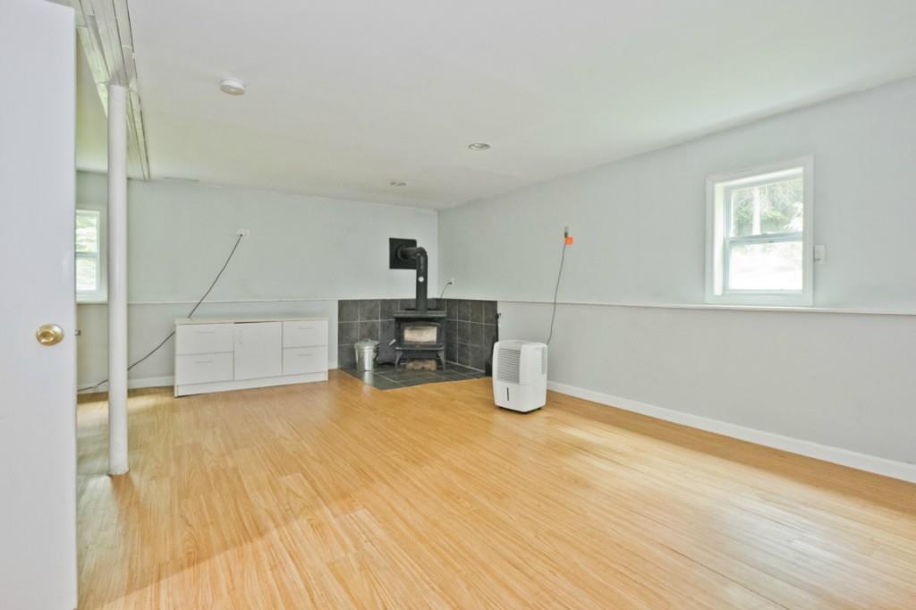 35 Valley Road Cumberland Center, ME 04021 - Photo 23 of 35 Photo