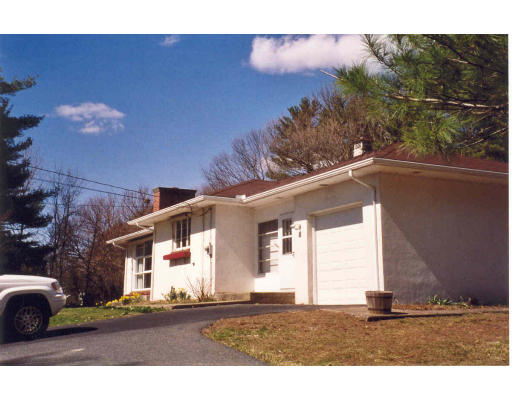 105 Lower Gore Road Webster, MA 01570 - Photo 1 of 14