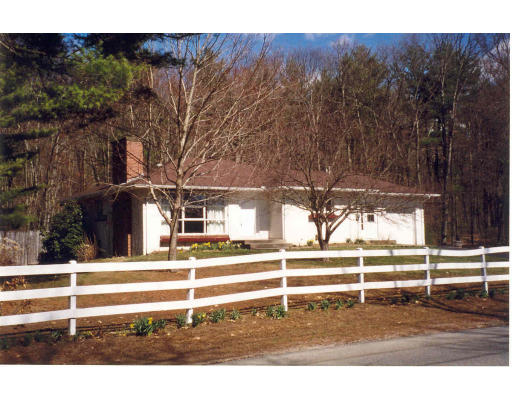 105 Lower Gore Road Webster, MA 01570 - Photo 5 of 14