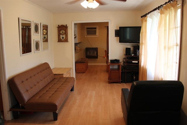 3196 Poplar Spring Road Glasgow, KY 42141 - Photo 5 of 19 Gallery Image 5