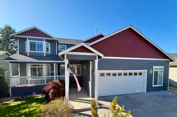 $470,000 | 5118 Cherry Blossom Lane, Klamath Falls, OR 97601