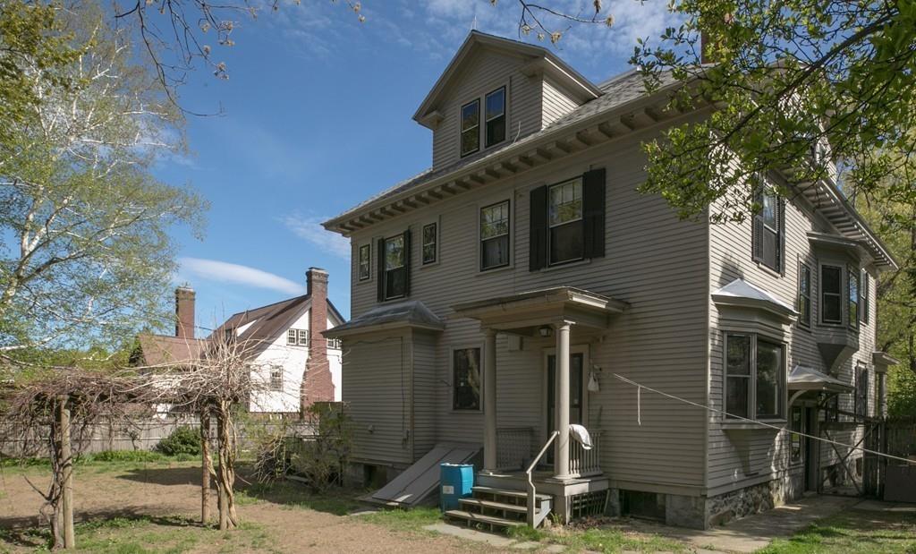 10 Algonquin Road Worcester, MA 01609 - Photo 6 of 37 Gallery Image 6