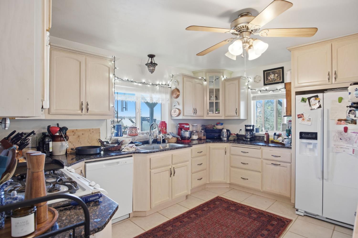 5769 Clouds Rest Mariposa, CA 95338 - Photo 27 of 49