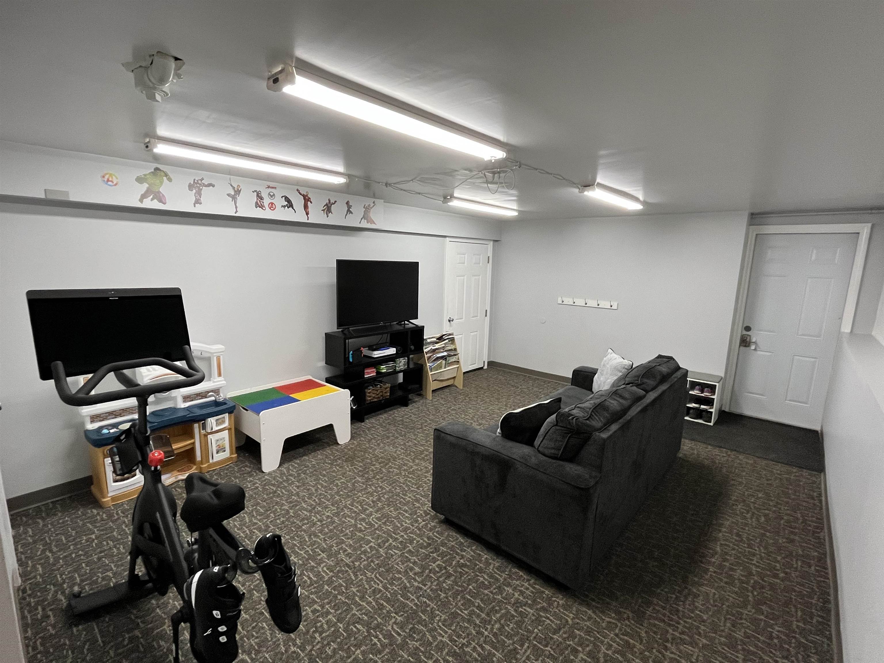 178 Colburn Road Milford, NH 03055 - Photo 25 of 38 Gallery Image 25