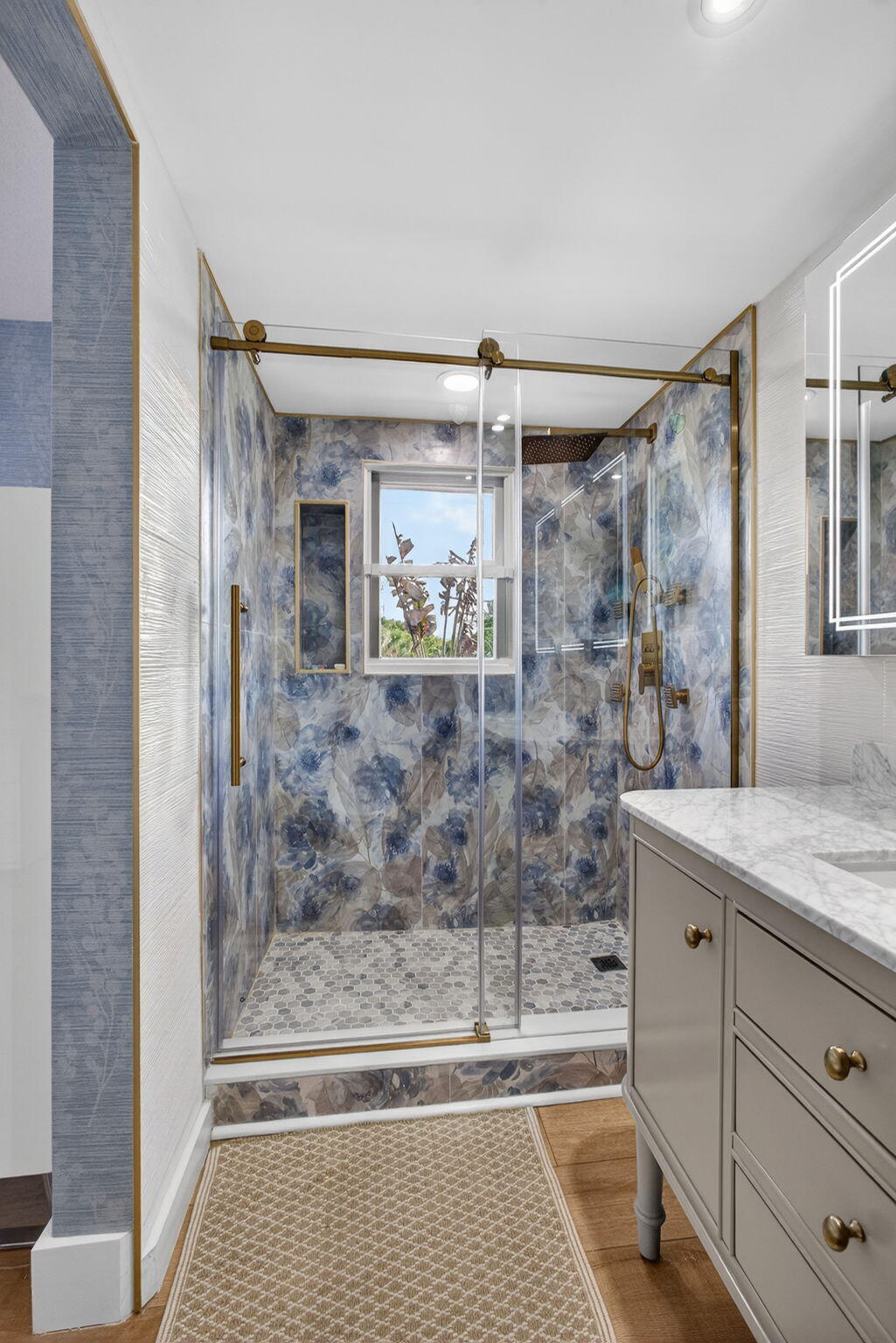 129 South Golfview Road, Unit 6 Lake Worth Beach, FL 33460 - Photo 17 of 51 a bathroom with a shower and a sink