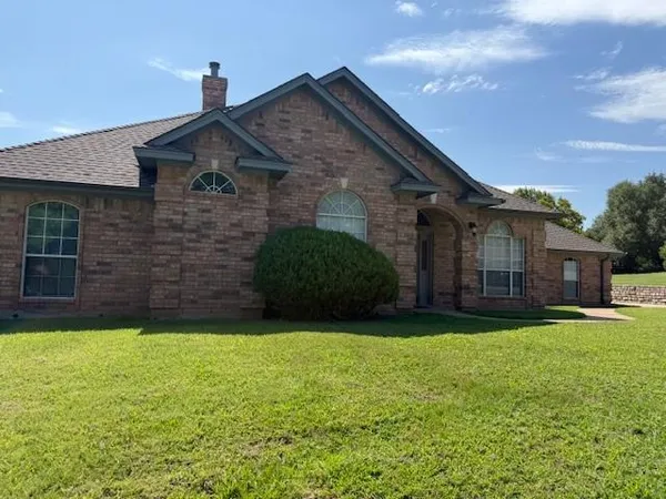 $2,400 | 9703 Argyle Court, Granbury, TX 76049