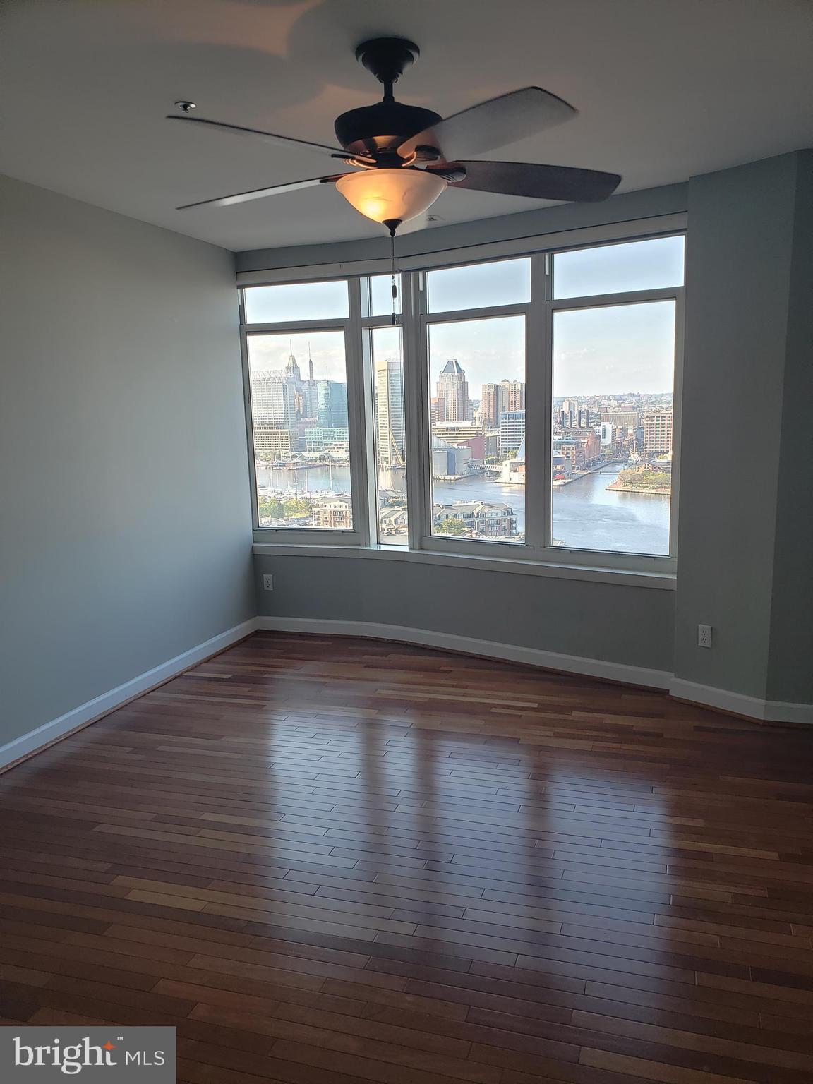 100 Harborview Drive, Unit 2103 Baltimore, MD 21230 - Photo 23 of 40 Primary bedroom view