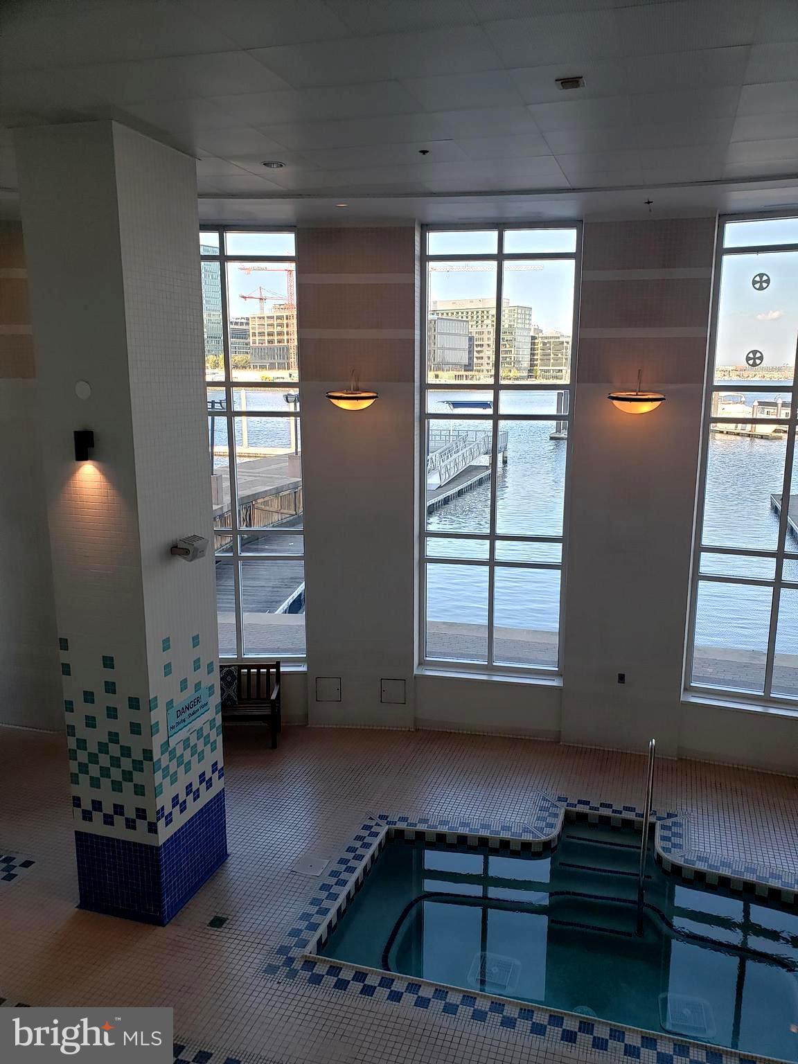 100 Harborview Drive, Unit 2103 Baltimore, MD 21230 - Photo 37 of 40 view of hot tub