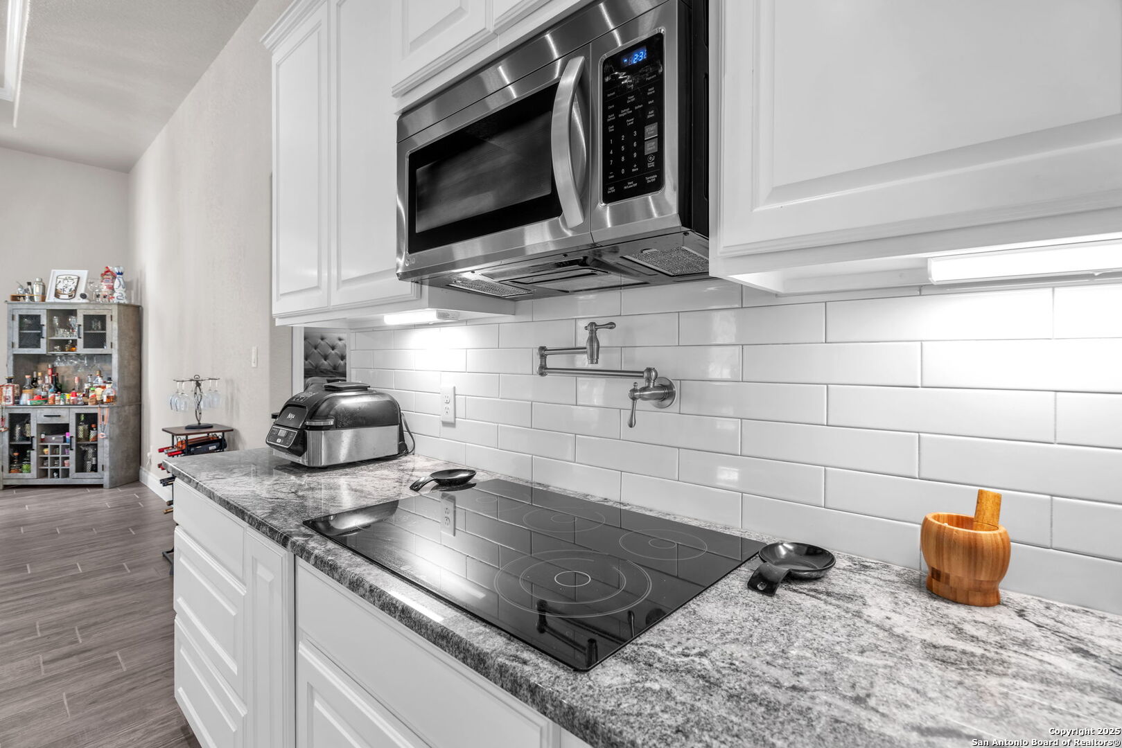 221 Cibolo Ridge La Vernia, TX 78121 - Photo 13 of 43