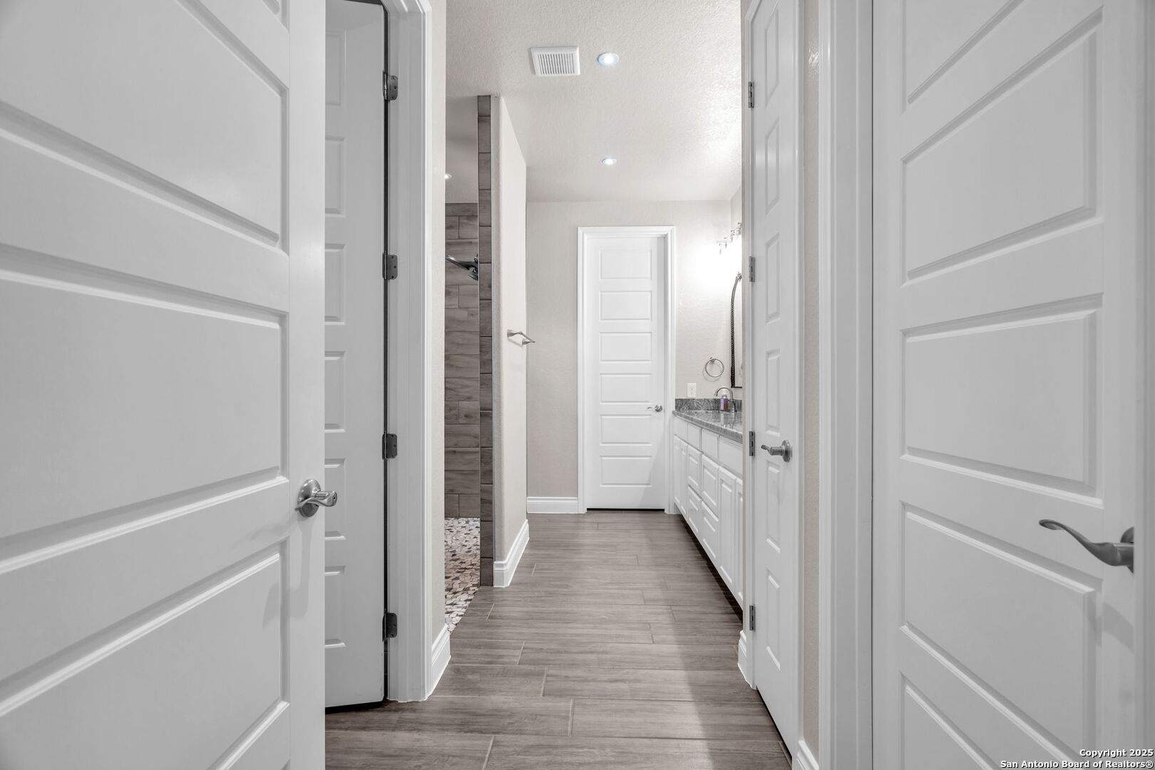 221 Cibolo Ridge La Vernia, TX 78121 - Photo 20 of 43