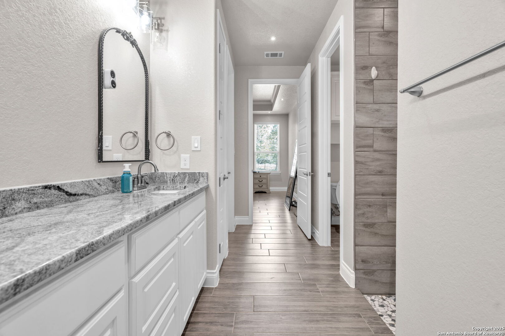 221 Cibolo Ridge La Vernia, TX 78121 - Photo 21 of 43