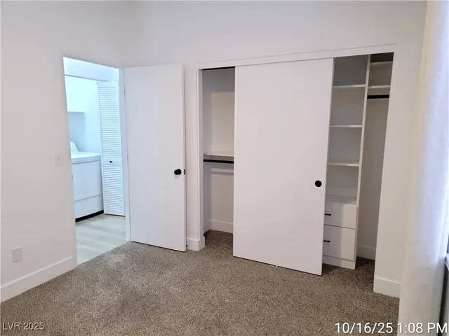 $1,887 | 201 Crown Imperial Street, Henderson, NV 89074