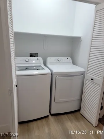 $1,887 | 201 Crown Imperial Street, Henderson, NV 89074