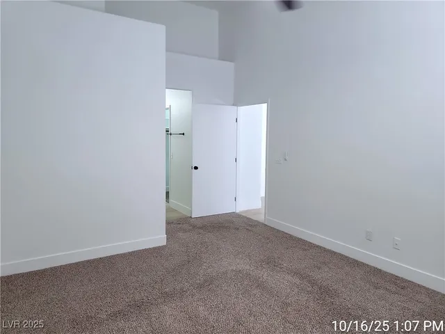 $1,887 | 201 Crown Imperial Street, Henderson, NV 89074