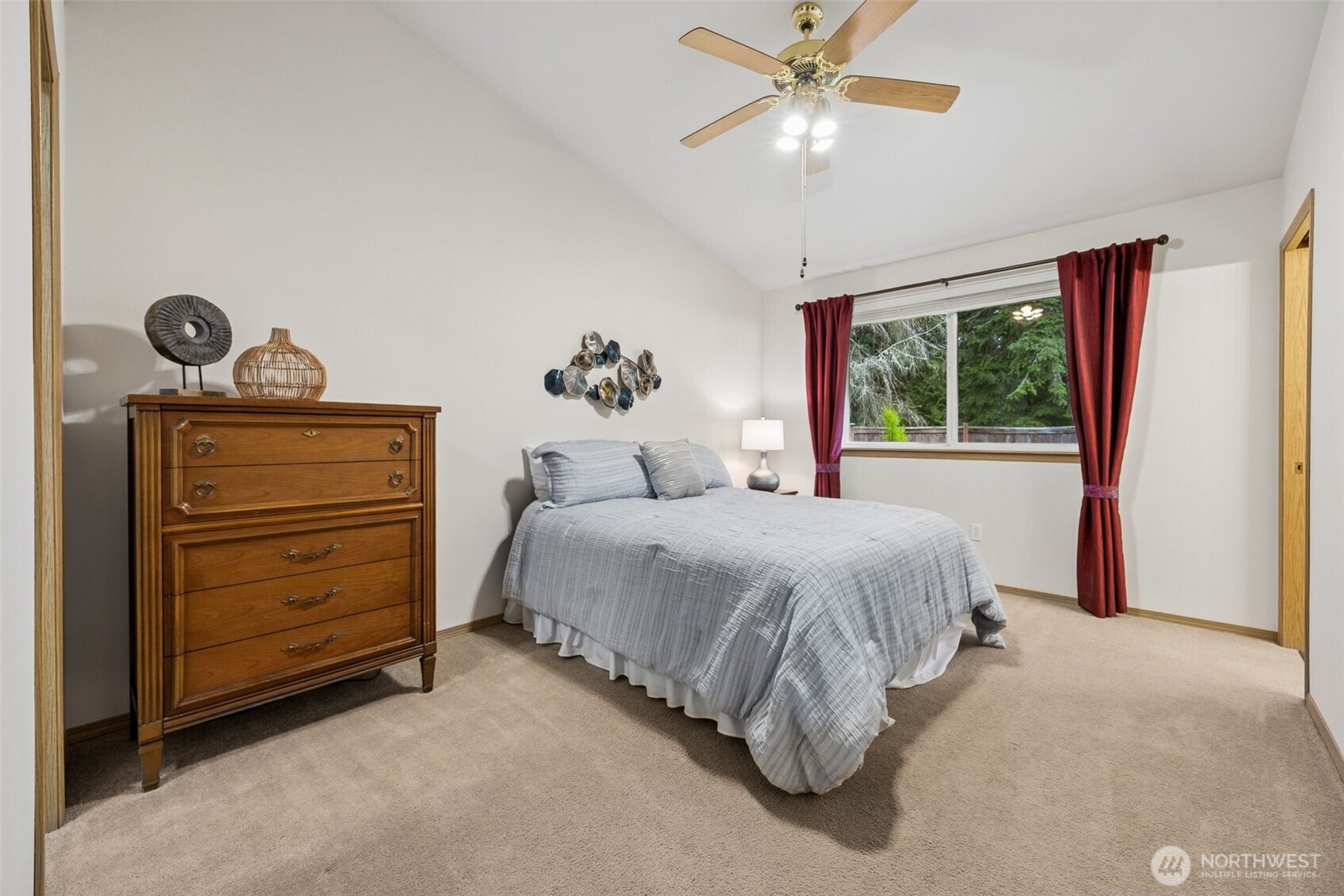 21801 110th St Court East Buckley, WA 98321 - Photo 13 of 25