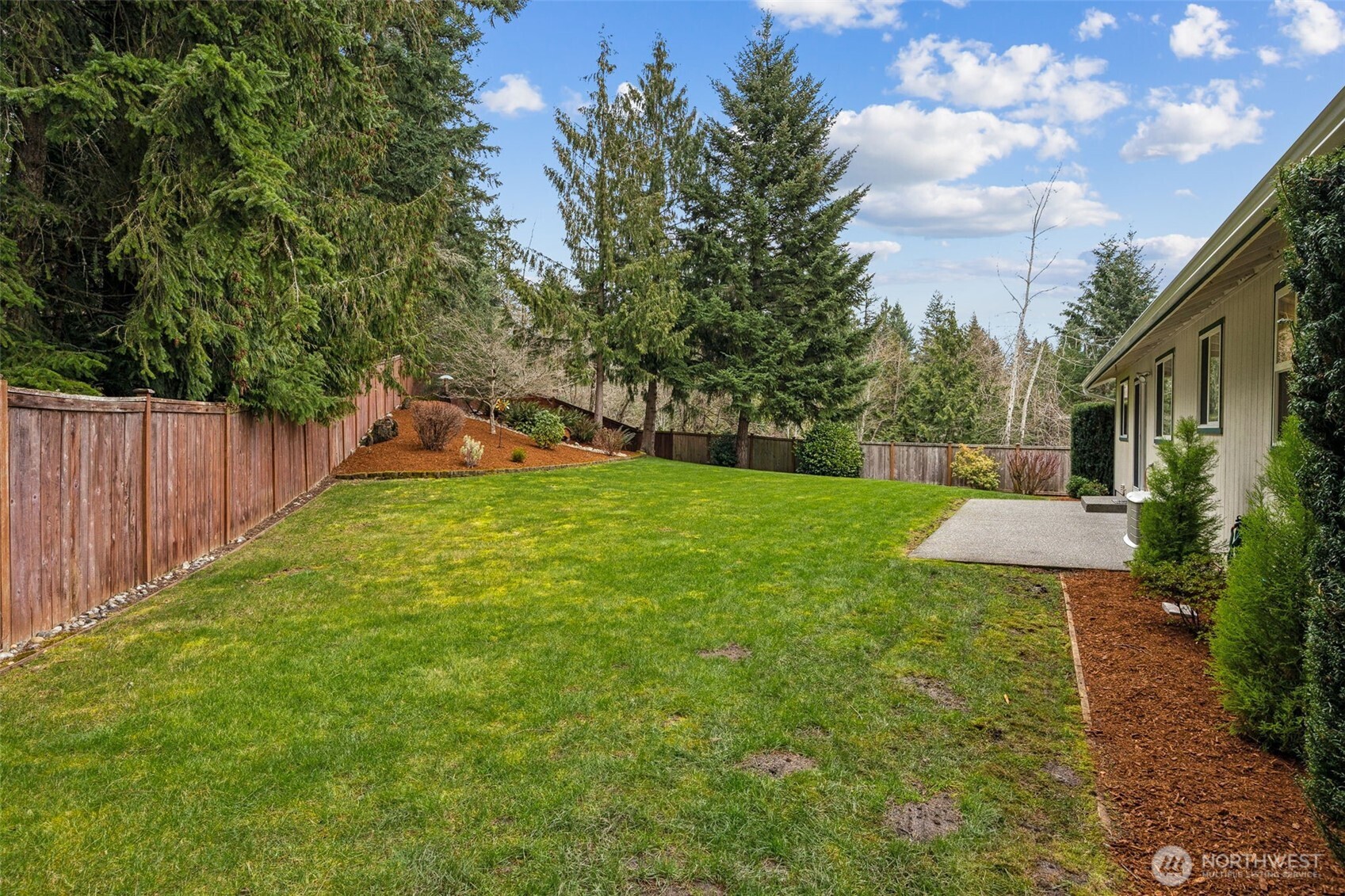 21801 110th St Court East Buckley, WA 98321 - Photo 21 of 25